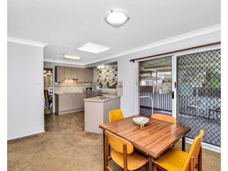 5 Bellini Place, St Clair NSW 2759