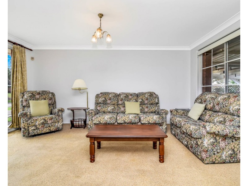 5 Bellini Place, St Clair NSW 2759