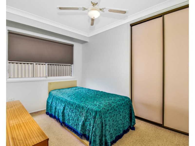 5 Bellini Place, St Clair NSW 2759