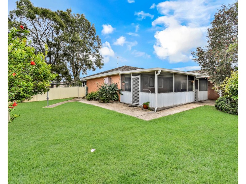 5 Bellini Place, St Clair NSW 2759