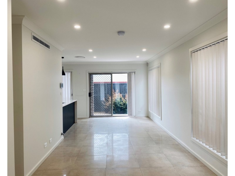 8/67 Sydney Street, St Marys NSW 2760