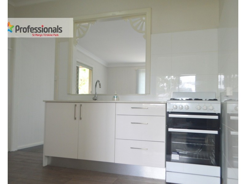 152 Carpenter Street, Colyton NSW 2760