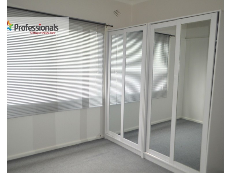 152 Carpenter Street, Colyton NSW 2760