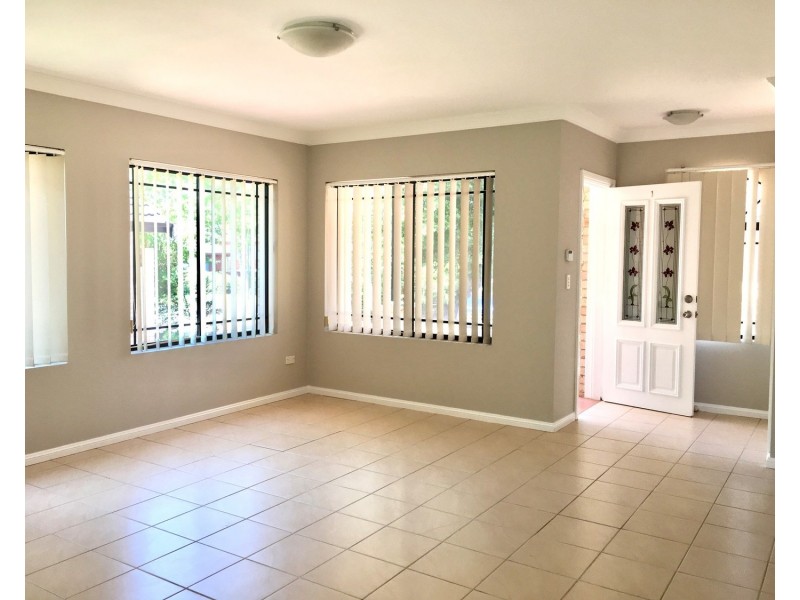 1/28-30 Edward Street, Baulkham Hills NSW 2153