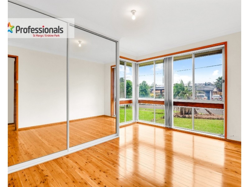 110 Torres Crescent, Whalan NSW 2770