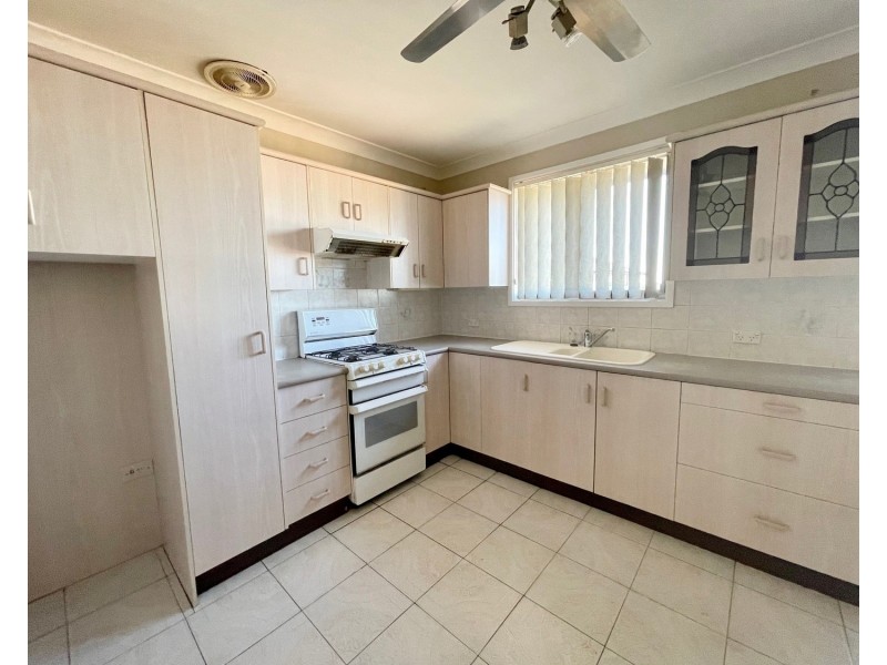 3 Athabaska Avenue, Seven Hills NSW 2147