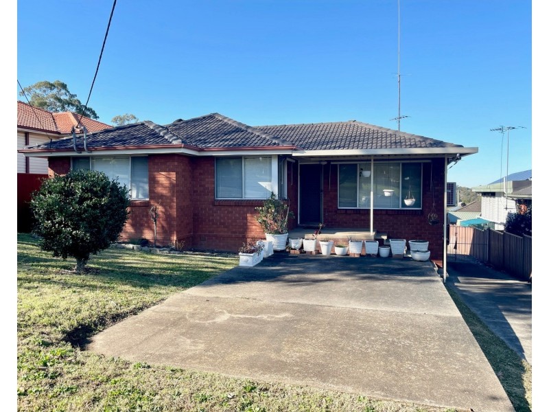 3 Athabaska Avenue, Seven Hills NSW 2147