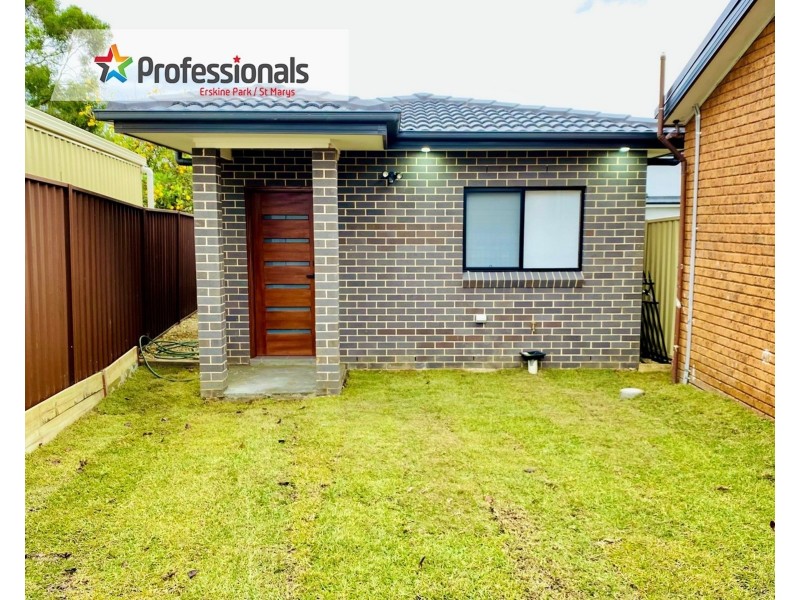 11A McCabe Close, St Clair NSW 2759