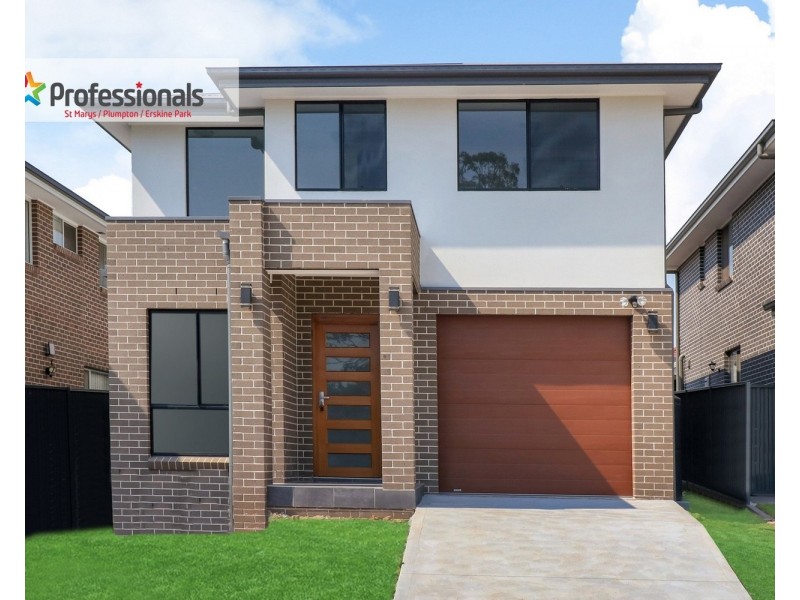 110 Dalmatia Avenue, Edmondson Park NSW 2174