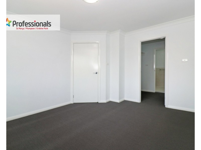 110 Dalmatia Avenue, Edmondson Park NSW 2174