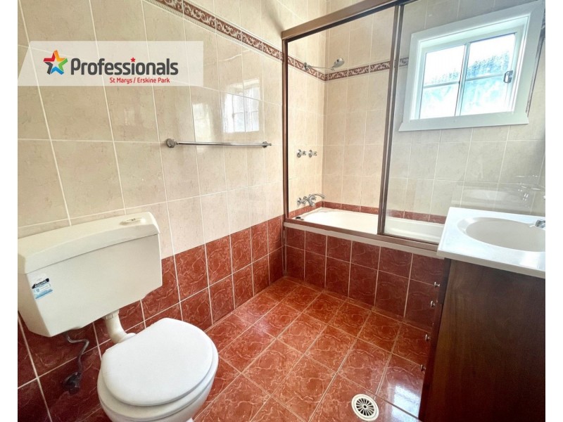 20 Lewis Street, Merrylands NSW 2160