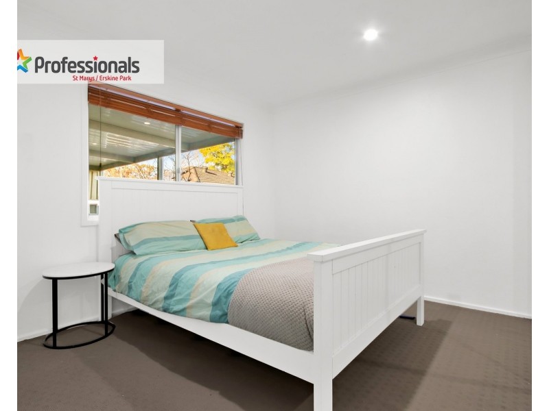 5 Le Maire Avenue, Lethbridge Park NSW 2770