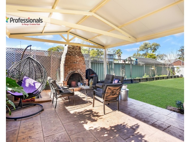 5 Tulloch Place, St Clair NSW 2759