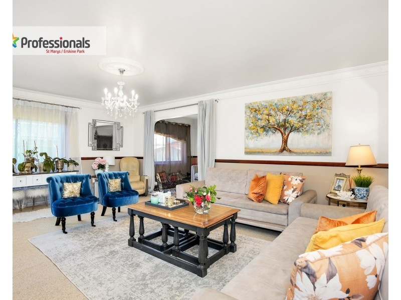 5 Tulloch Place, St Clair NSW 2759