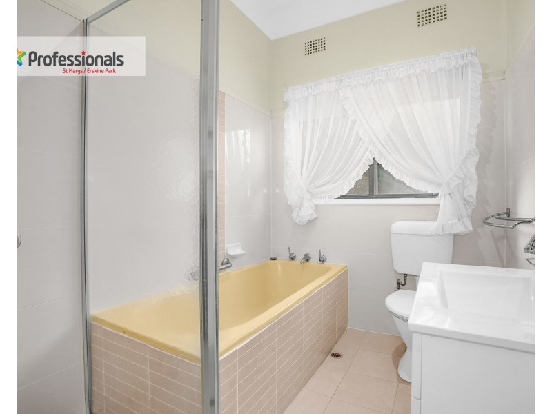 12 John Street, St Marys NSW 2760