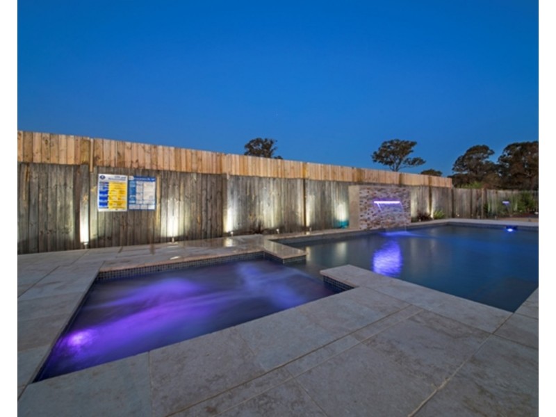 9 Pennard Crescent, Luddenham NSW 2745