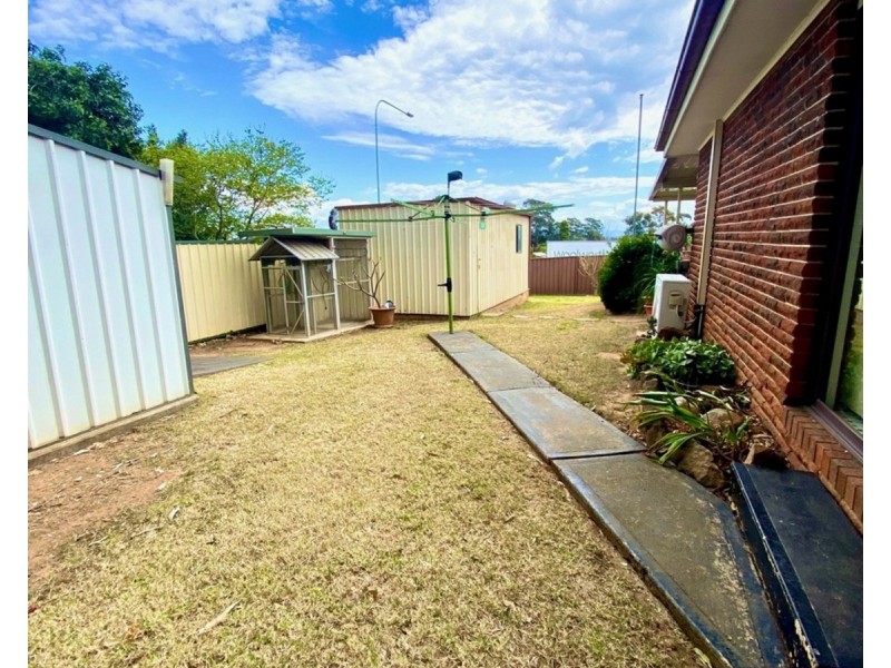1 Peppertree Drive, Erskine Park NSW 2759