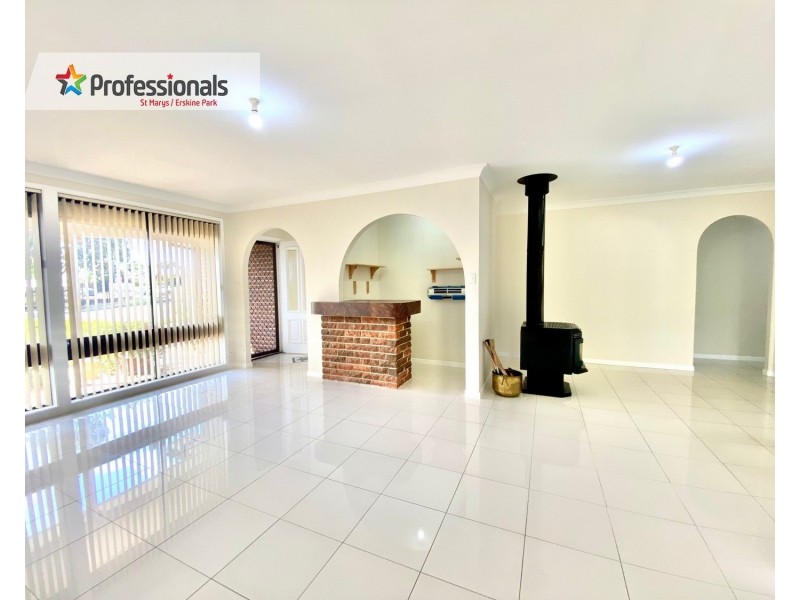 1 Peppertree Drive, Erskine Park NSW 2759