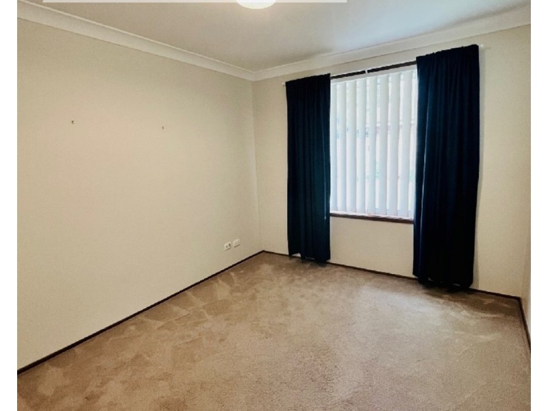 8 Honeyeater Place, Erskine Park NSW 2759