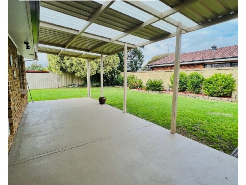 8 Honeyeater Place, Erskine Park NSW 2759