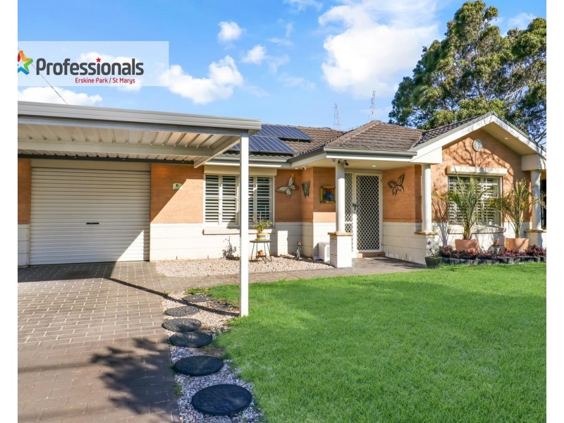 6 Tarawa Road, Lethbridge Park NSW 2770