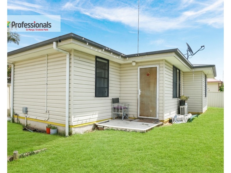 27/27a Parkin Road, Colyton NSW 2760