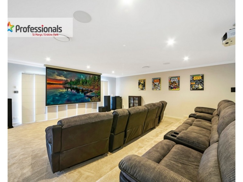 58 Twin Creeks Drive, Luddenham NSW 2745