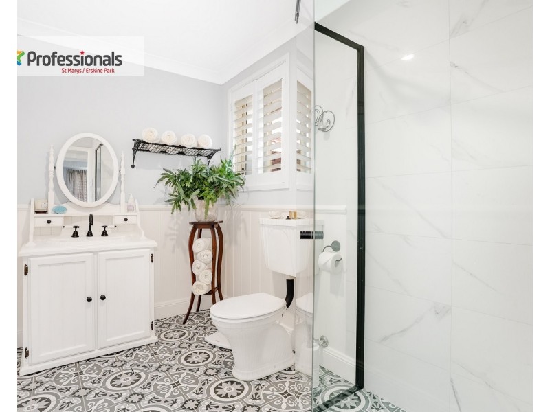 2/11 Chausson Place, Cranebrook NSW 2749