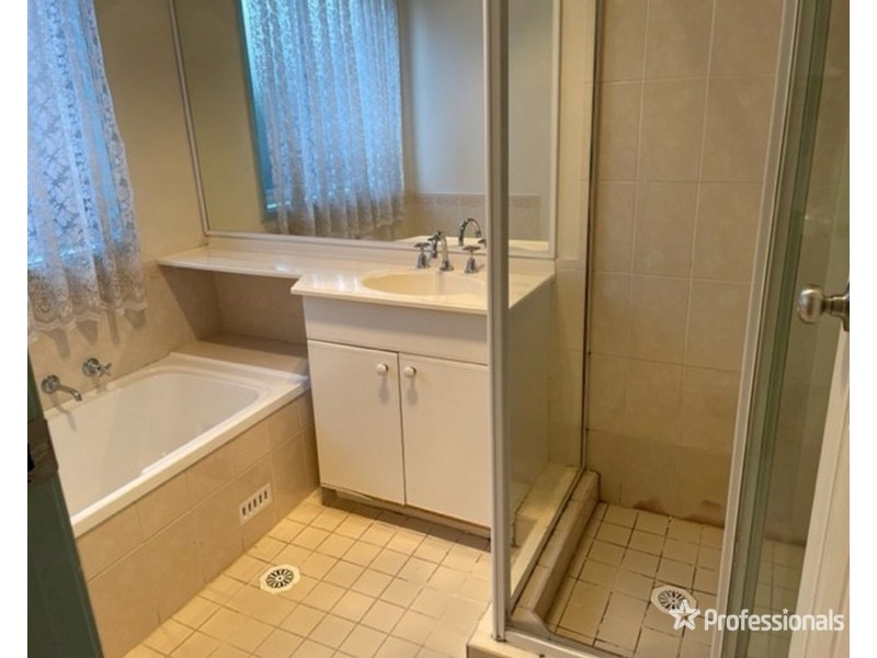 55 Explorers Way, St Clair NSW 2759