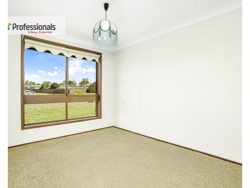 5 Harvest Drive, Werrington Downs NSW 2747