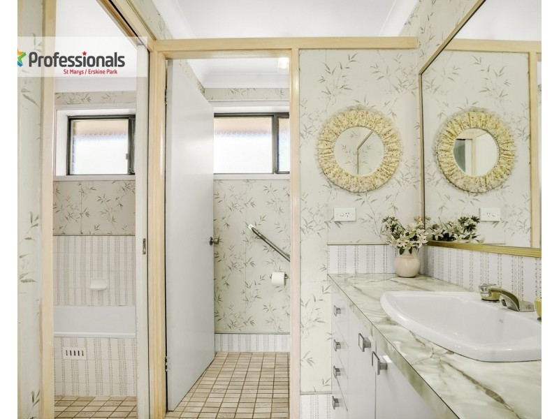 5 Harvest Drive, Werrington Downs NSW 2747