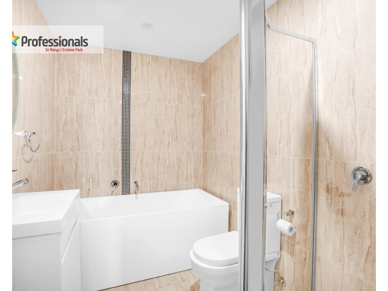 104/5 Dunlop Avenue, Ropes Crossing NSW 2760