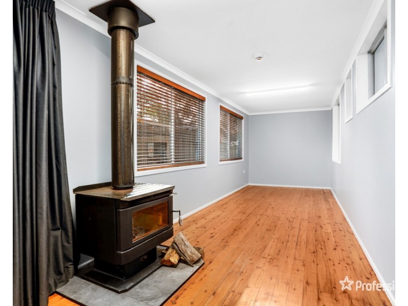 11 Pendock Road, Cranebrook NSW 2749