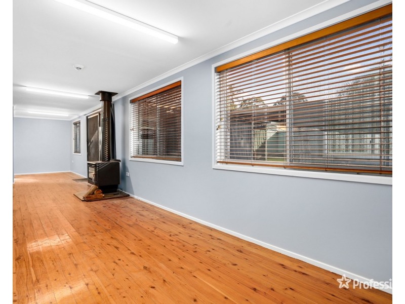 11 Pendock Road, Cranebrook NSW 2749