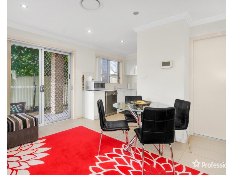 4/34-36 Canberra Street, Oxley Park NSW 2760