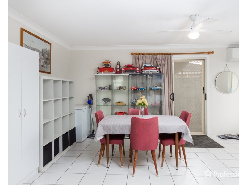 1 Maroni Place, St Clair NSW 2759
