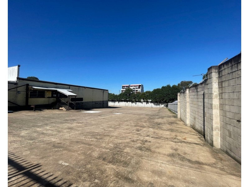 18-20 Cox Avenue, Kingswood NSW 2747