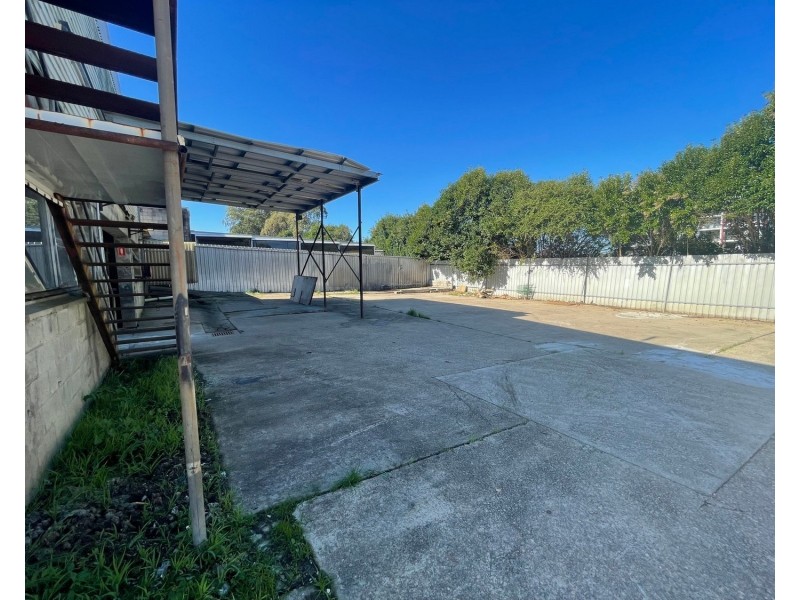 18-20 Cox Avenue, Kingswood NSW 2747