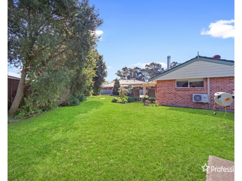 3 Ogden Close, St Clair NSW 2759
