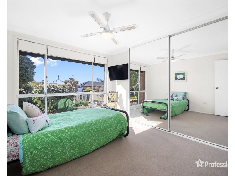 3 Ogden Close, St Clair NSW 2759