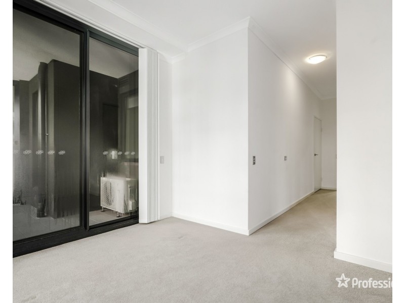 D303/48-56 Derby Street, Kingswood NSW 2747