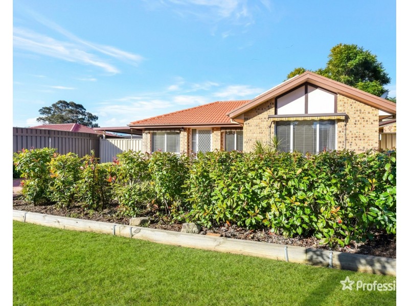 17 Toomung Circuit, Claremont Meadows NSW 2747