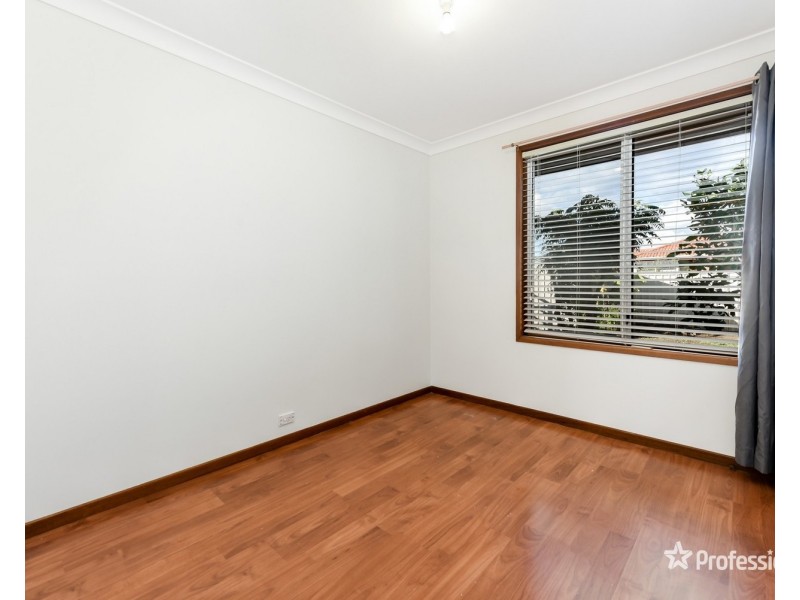 17 Toomung Circuit, Claremont Meadows NSW 2747
