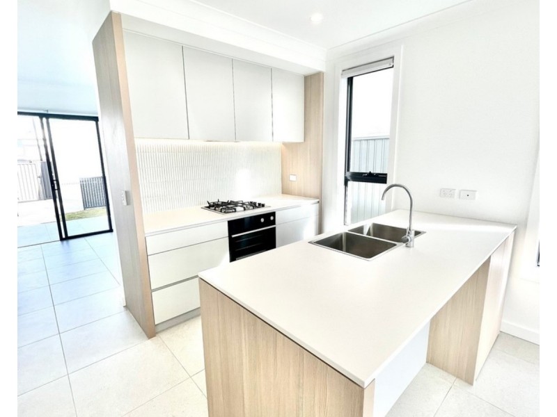 4 Bunyip Walk, Marsden Park NSW 2765