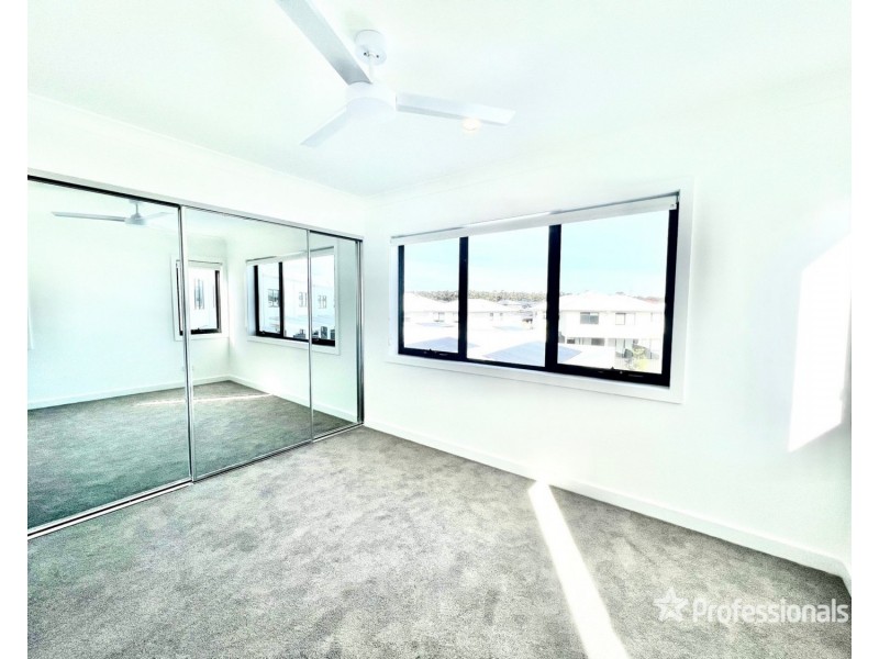 4 Bunyip Walk, Marsden Park NSW 2765