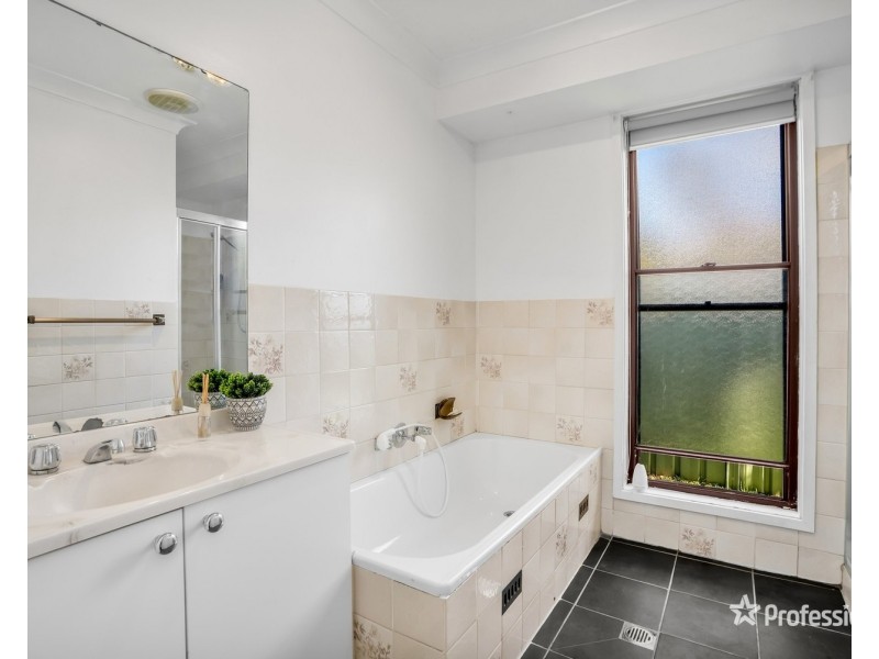 2 Lewis Street, Silverdale NSW 2752