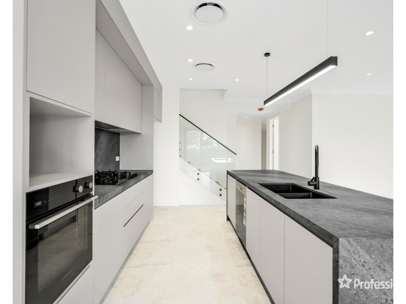 22A Merino Circuit, St Clair NSW 2759