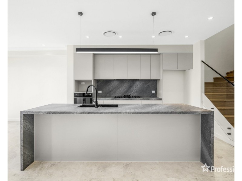 22A Merino Circuit, St Clair NSW 2759