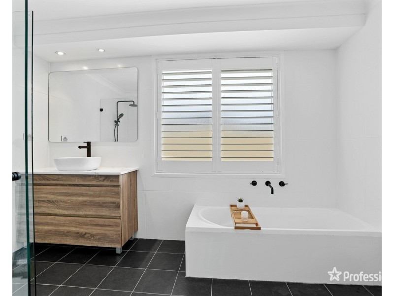 23 & 23a Weaver Street, Erskine Park NSW 2759