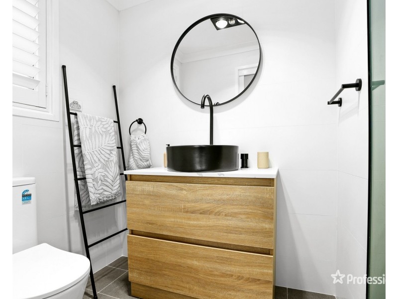 23 & 23a Weaver Street, Erskine Park NSW 2759